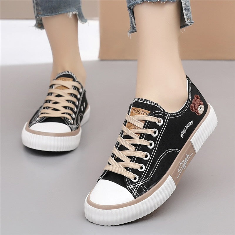 CUTE BEAR CANVAS SHOES
