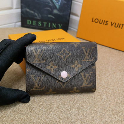 Monogram Victorine Wallet Fuchsia