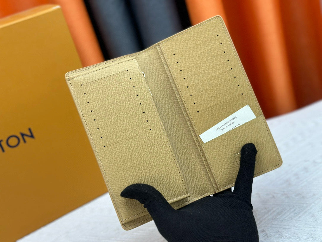 Monogram Surfin’ Pocket Organizer