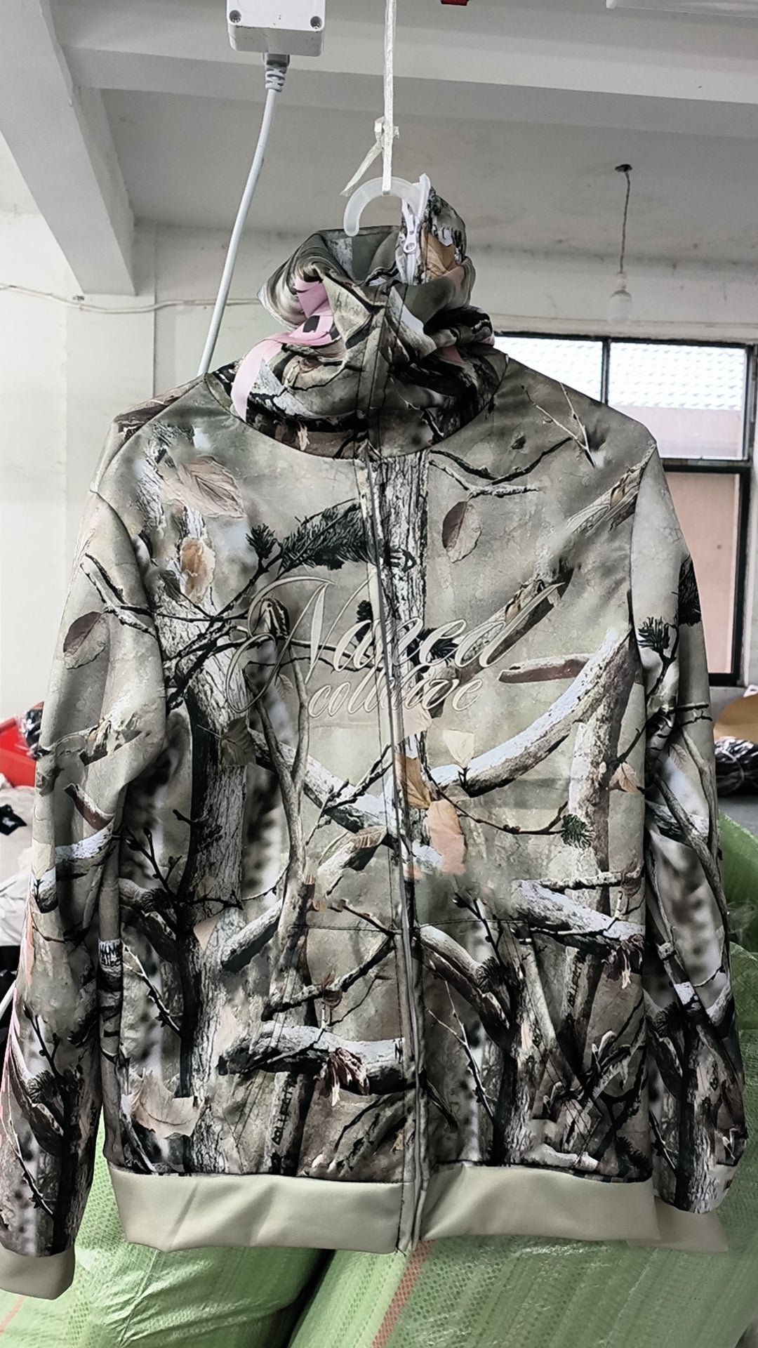 Y2K Ribbon Bow Camouflage Sweatshirt