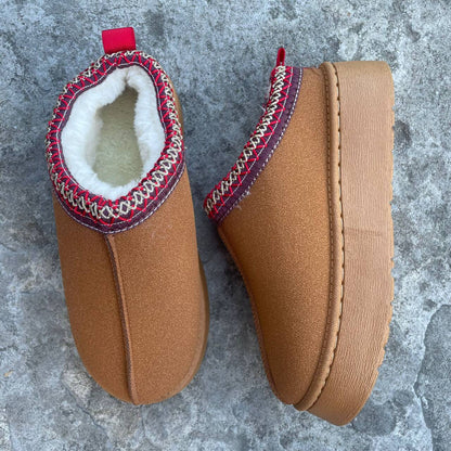 Tasman Suede Lined Slippers