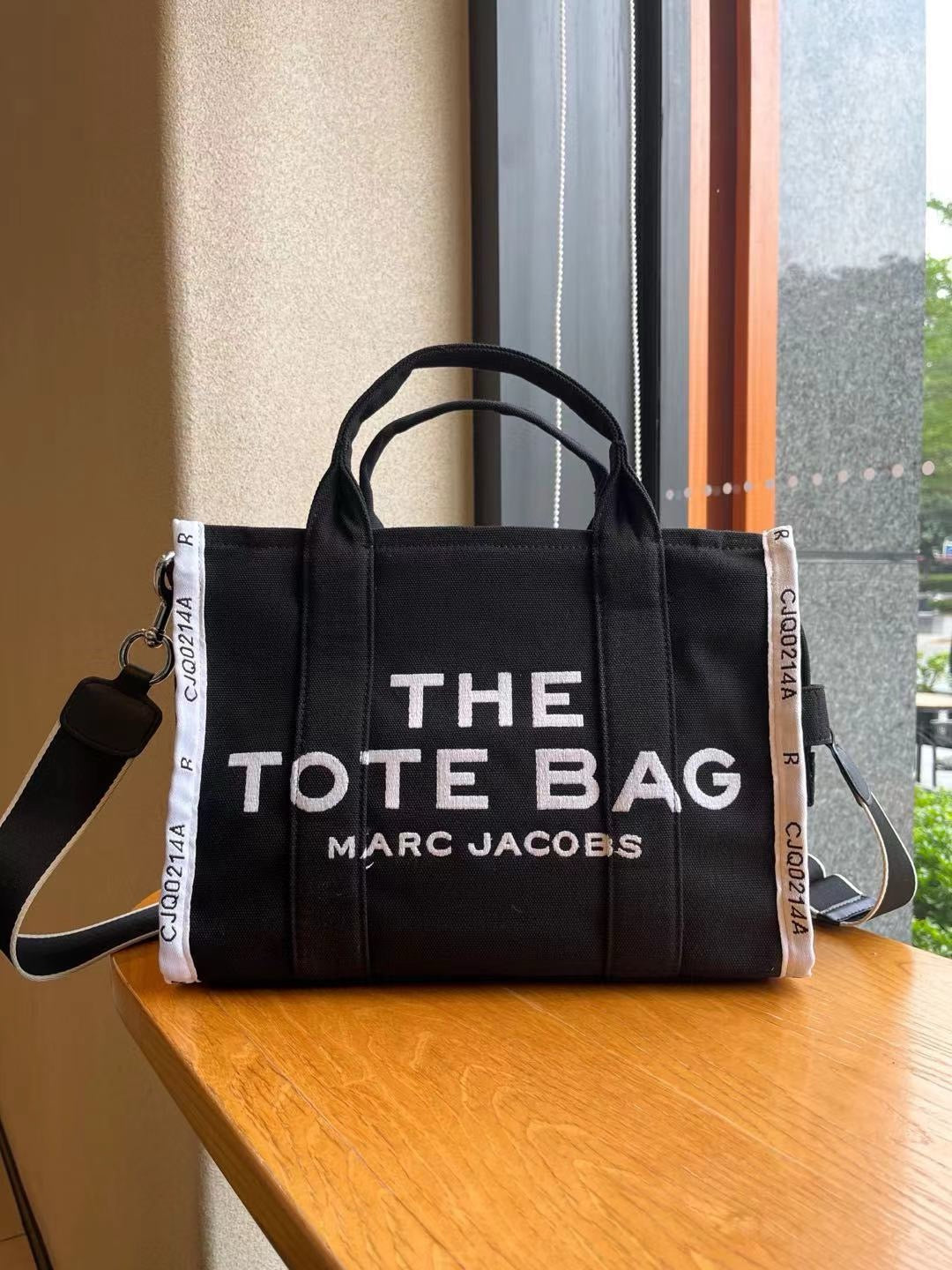 The Jacquard Medium Tote Bag