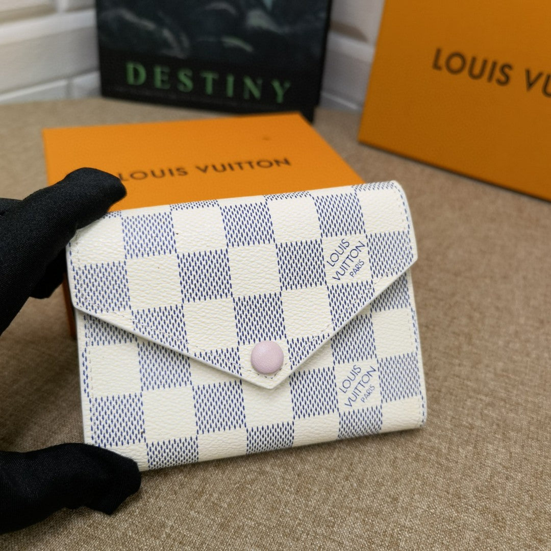 Monogram Victorine Wallet Fuchsia