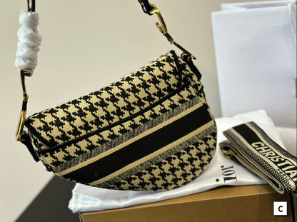 Vintage Saddle Bag