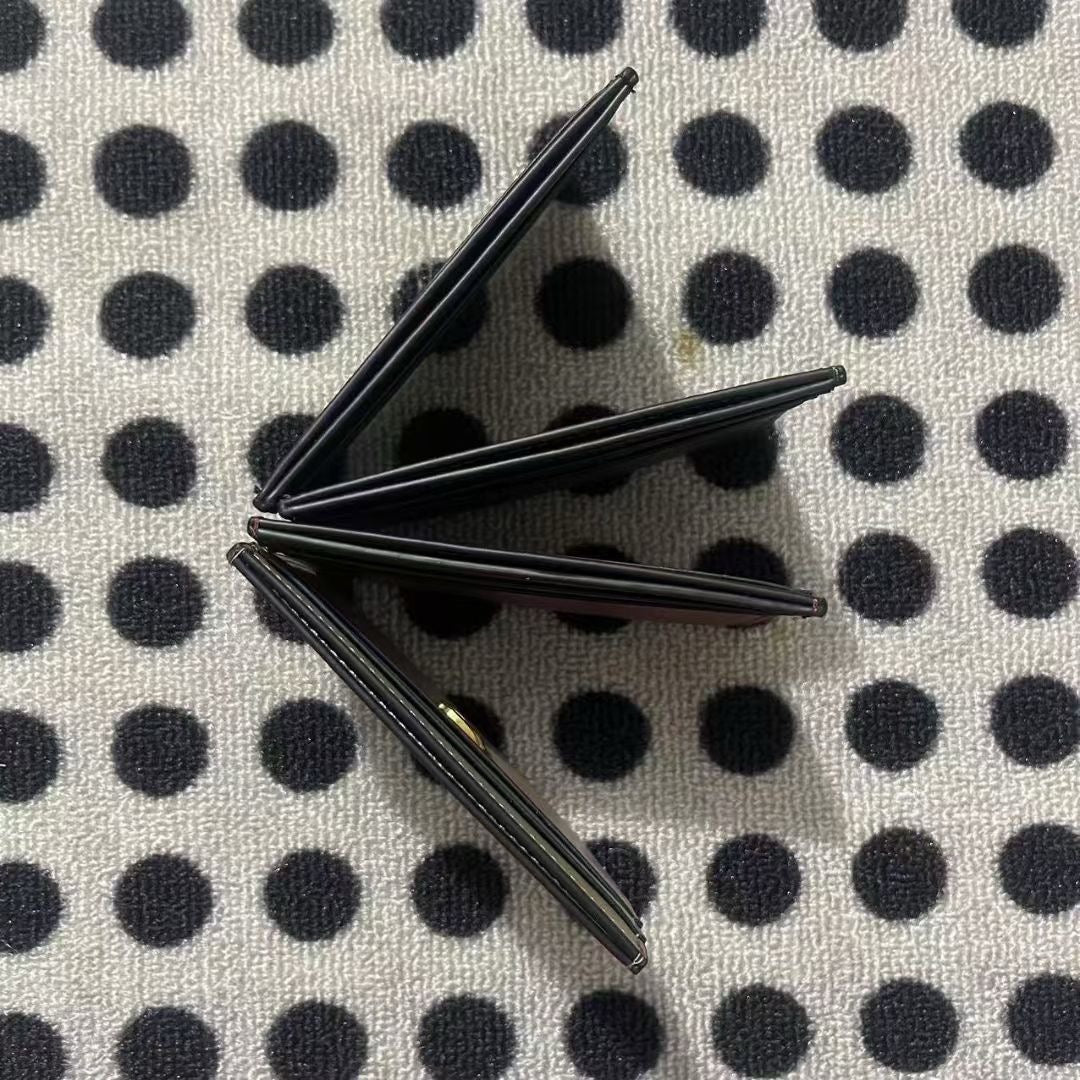 Essential Card Case