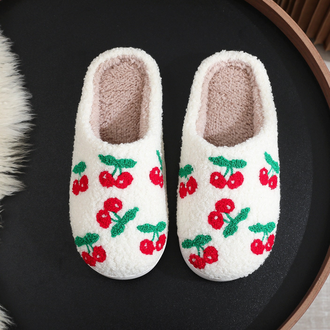 Countryside Fruit Pattern Fuzzy Slippers