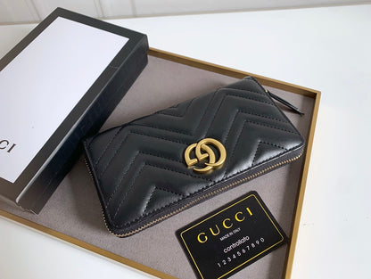 Black Leather GG Marmont Card Case Wallet