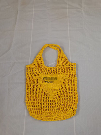Natural Raffia Knit Tote Bag