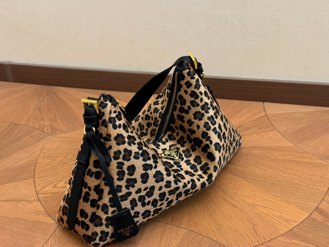 Leopard Print Snap Hobo