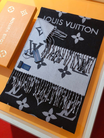 Double-Sided Jacquard Imitation Cashmere Monogram Scarf