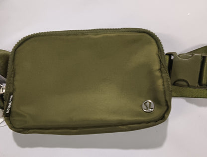 Lulu belt bag with metal logo