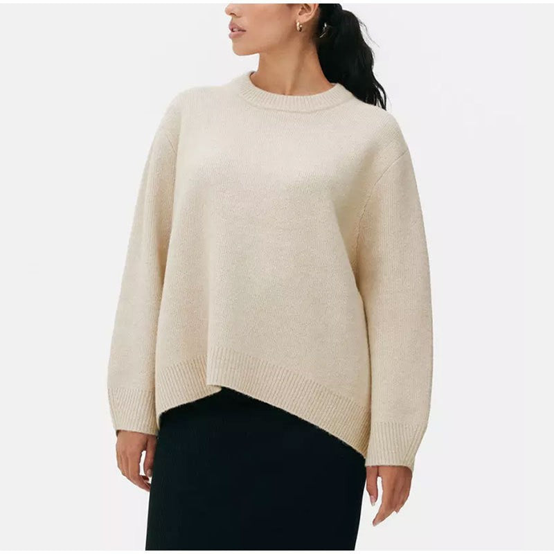 Round Neck Knitted Sweater