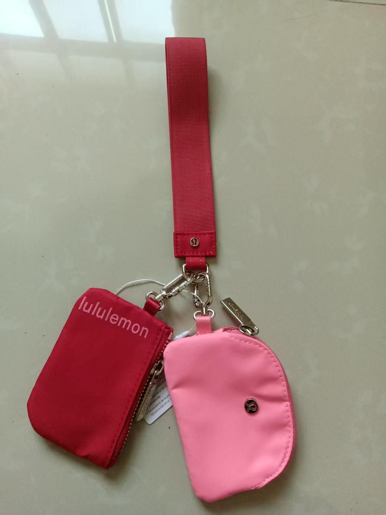 Lulu Keychain Wristlet Purse