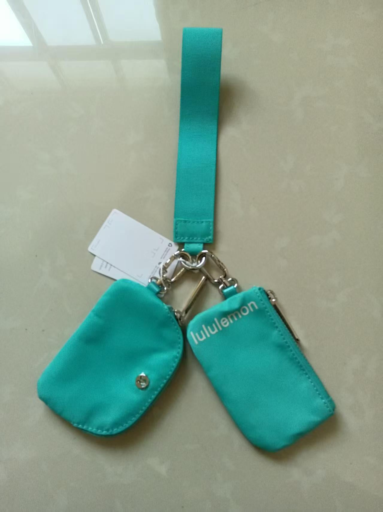 Lulu Keychain Wristlet Purse