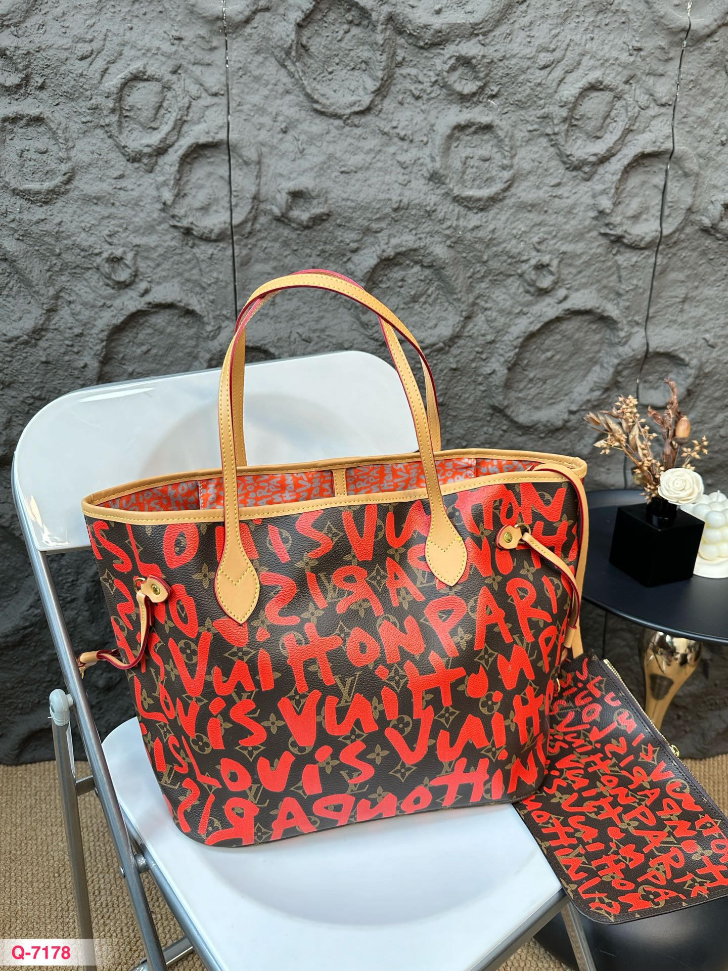 Neverfull Graffiti Fushsia GM Tote Bag
