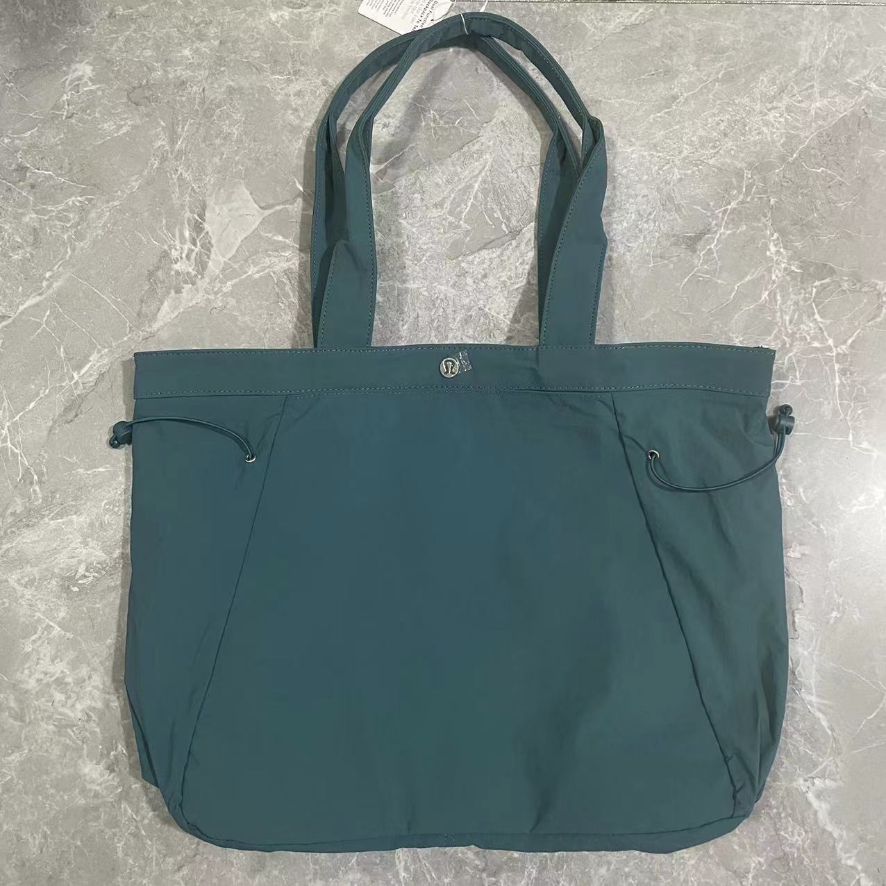 Side-Cinch Shopper Bag