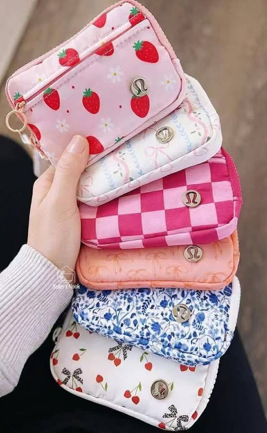 Lulu Wristlet Wallet Pouch