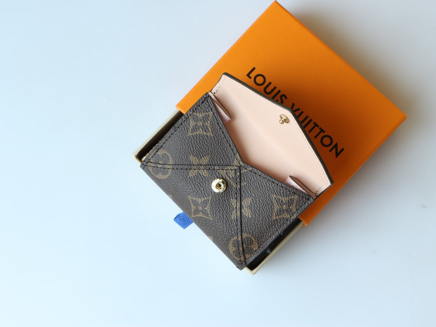 Victorine Wallet